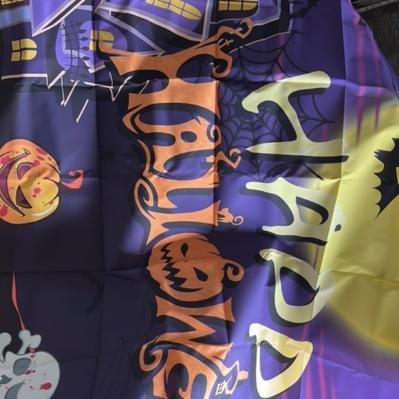 The Haunting Shadows: Spooktacular Halloween‎ Backdrop & Party Kit - Picture 9 of 10